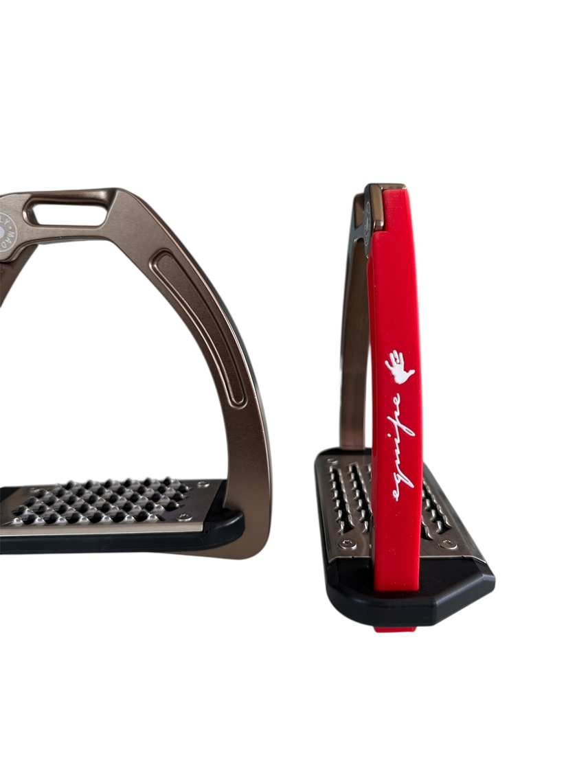 Nylon Balanced Safety Stirrup Brons/Röd Equipe